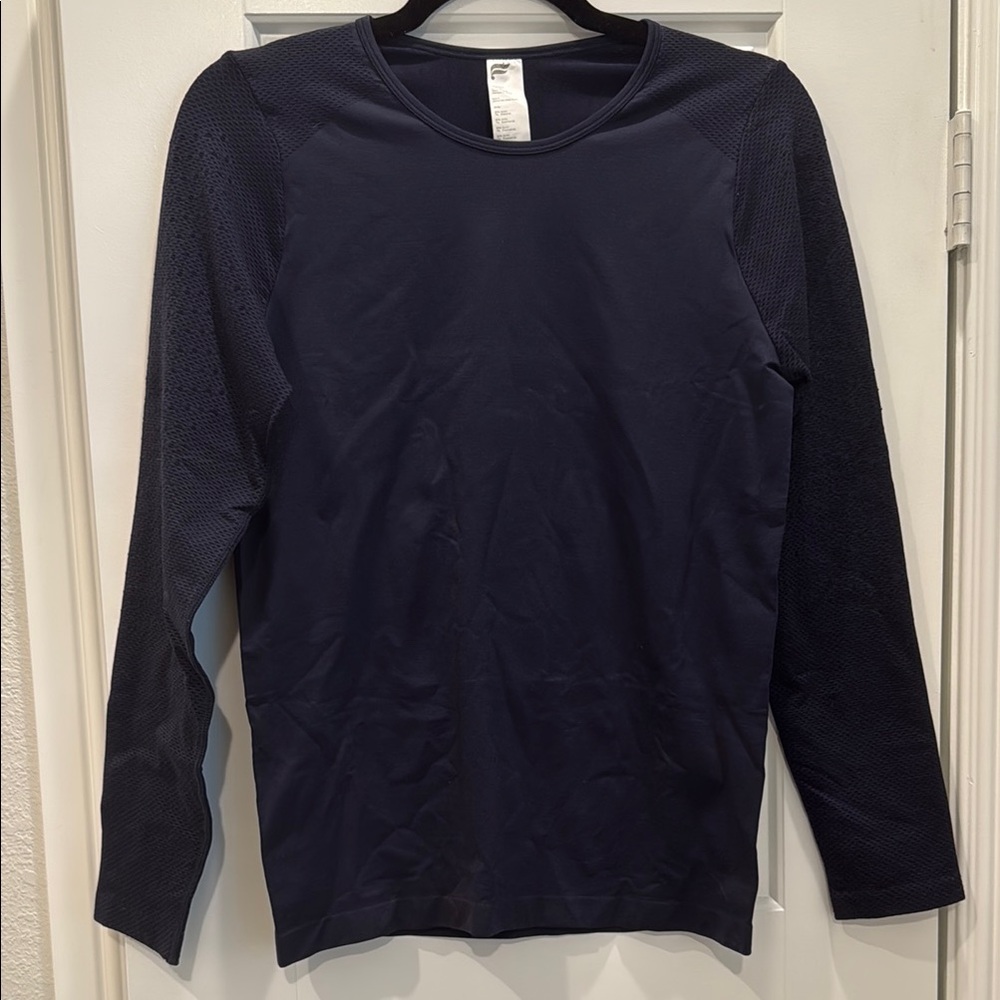 NWOT Fabletics Navy Compression Top Size M